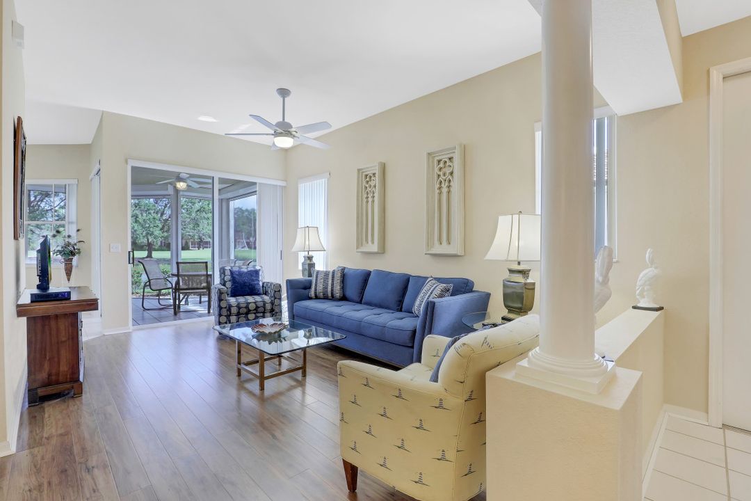 9111 Las Maderas Dr, Bonita Springs, FL 34135