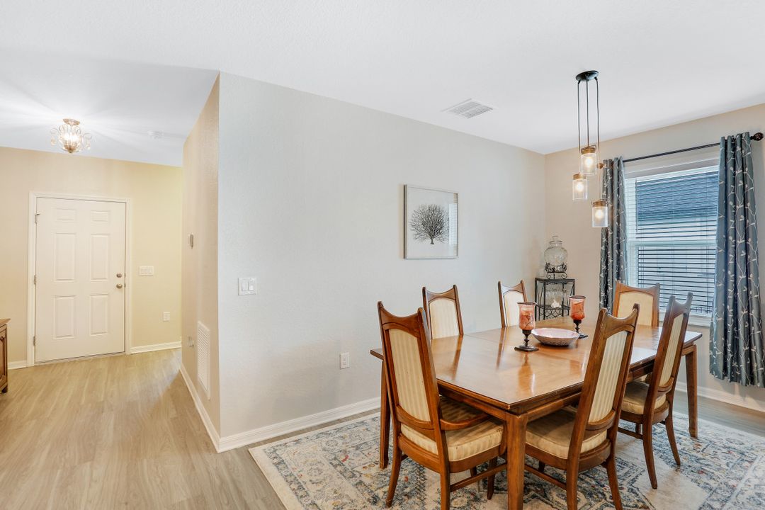 3405 NW 9th St, Cape Coral, FL 33993