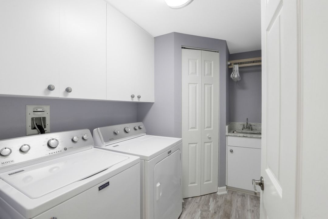 315 Dunes Blvd #604, Naples, FL 34110