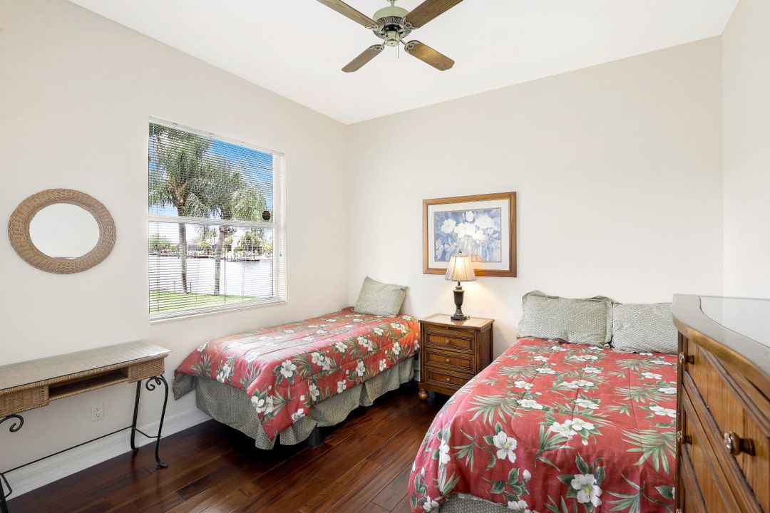 3026 SW 26th Ave, Cape Coral, FL 33914