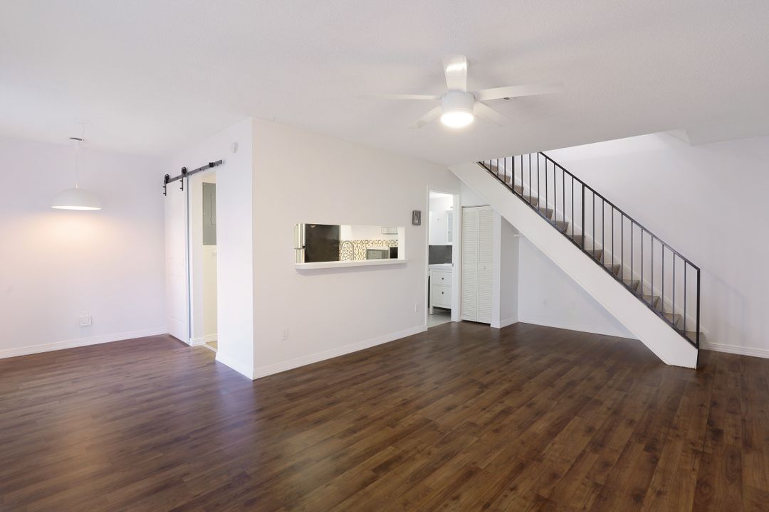 5831 Vancouver Cir #2, Fort Myers, FL 33907