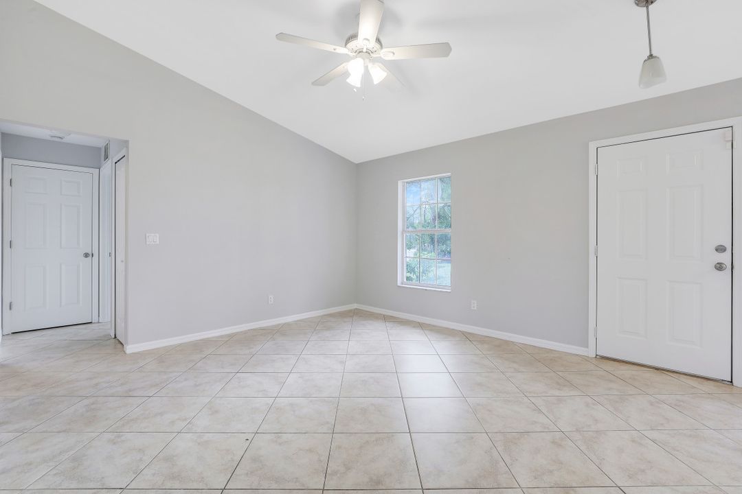 2665 27th Ave NE, Naples, FL 34120