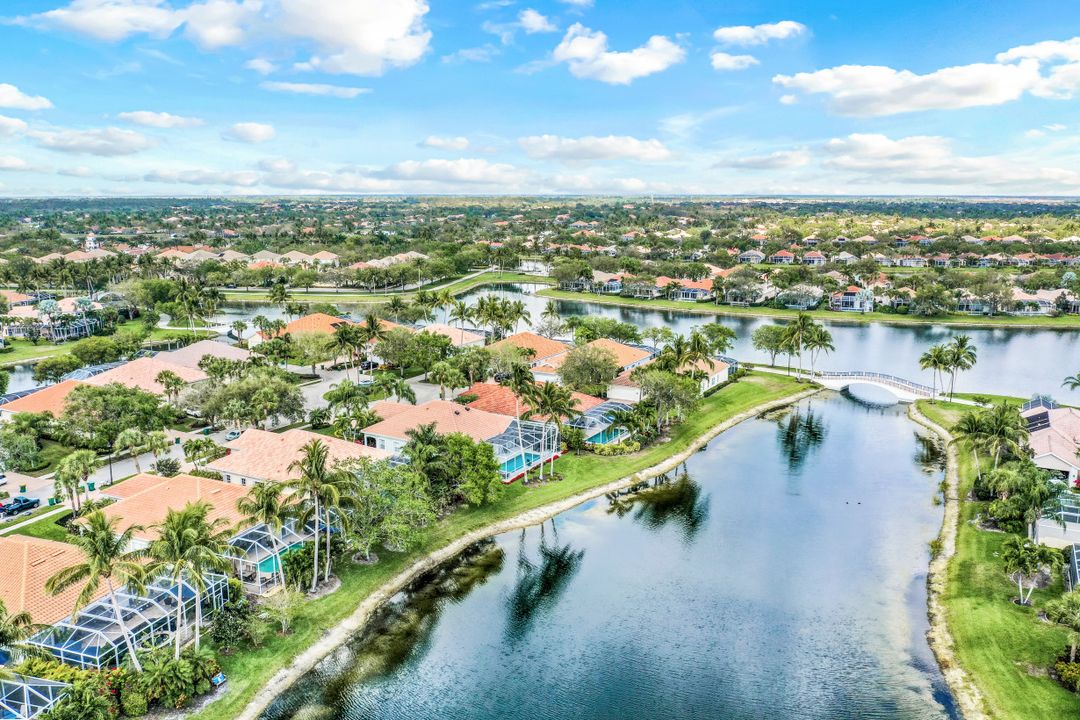 2909 Hatteras Way, Naples, FL 34119