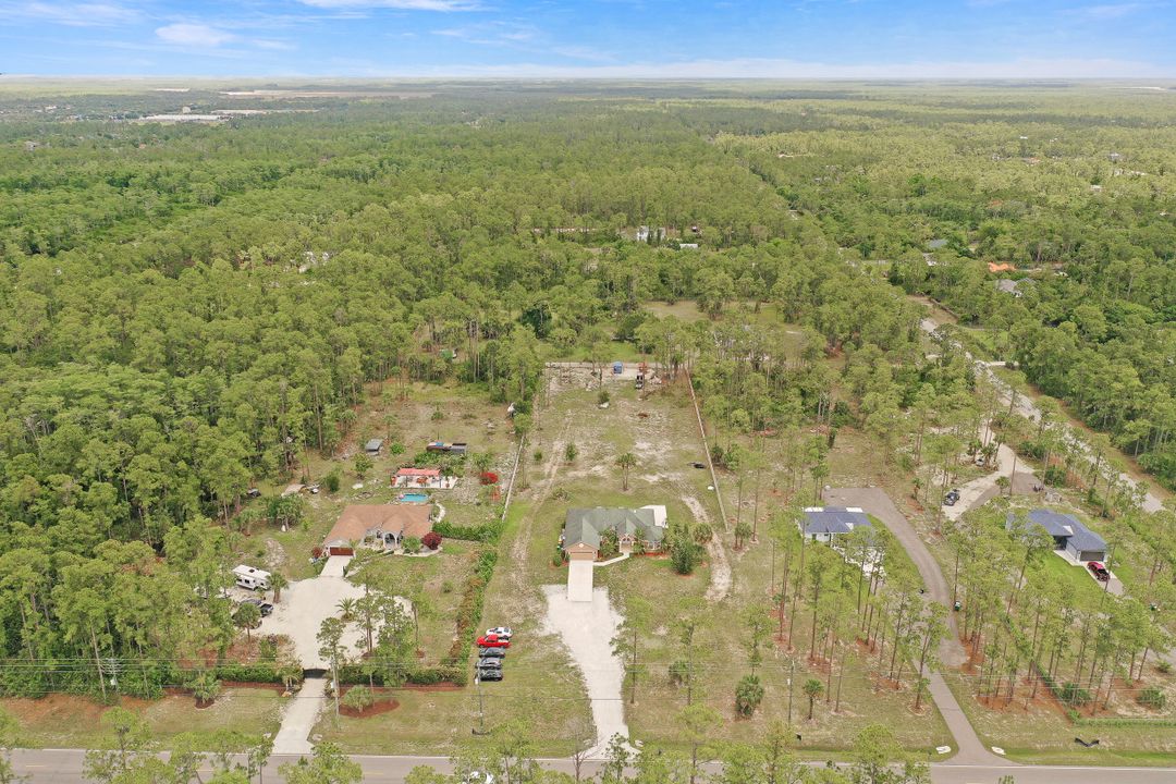 1462 Everglades Blvd N, Naples, FL 34120