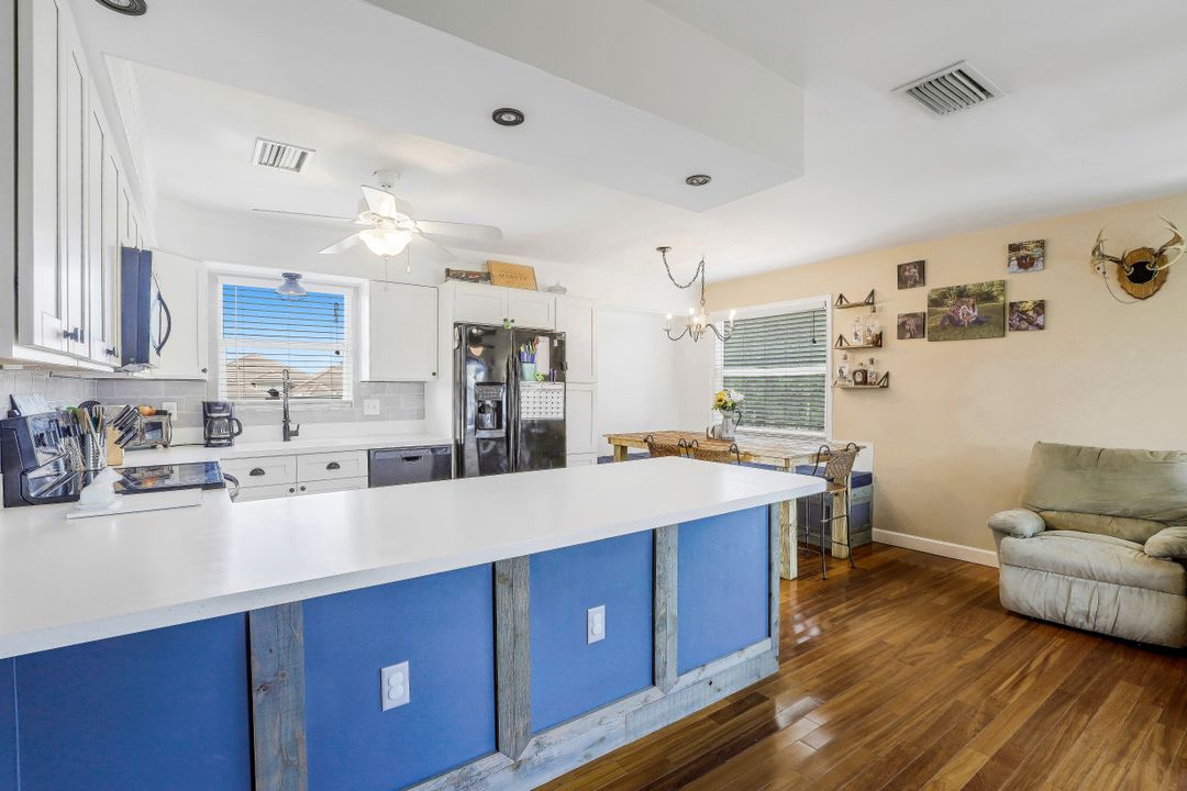 8066 Matanzas Rd, Fort Myers, FL 33967