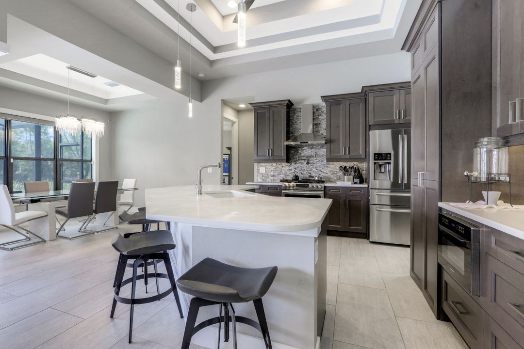 937 SW 28th Terrace, Cape Coral, FL 33914