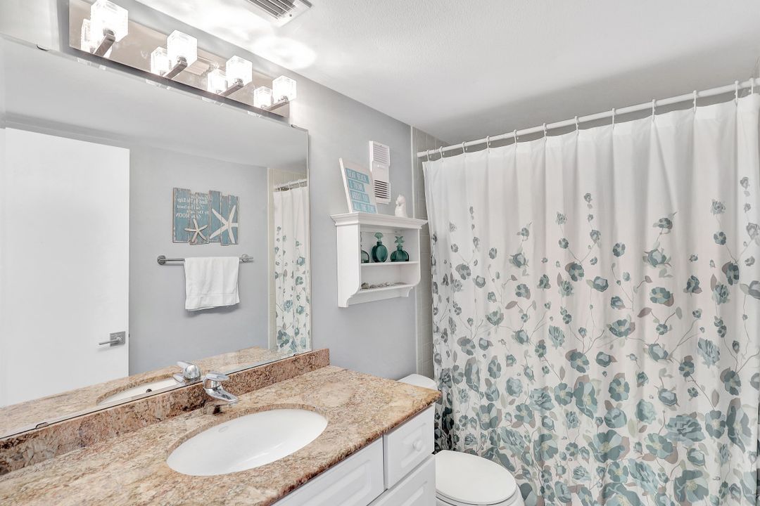 440 Seaview Ct #1002, Marco Island, FL 34145