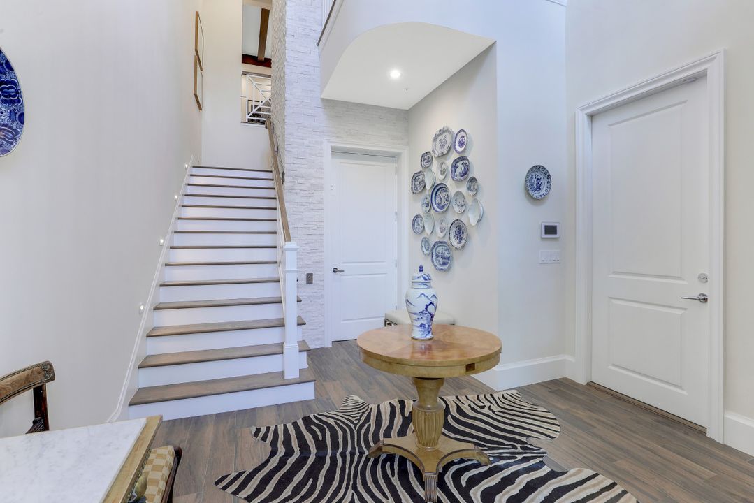 16340 Corsica Way #202, Naples, FL 34110