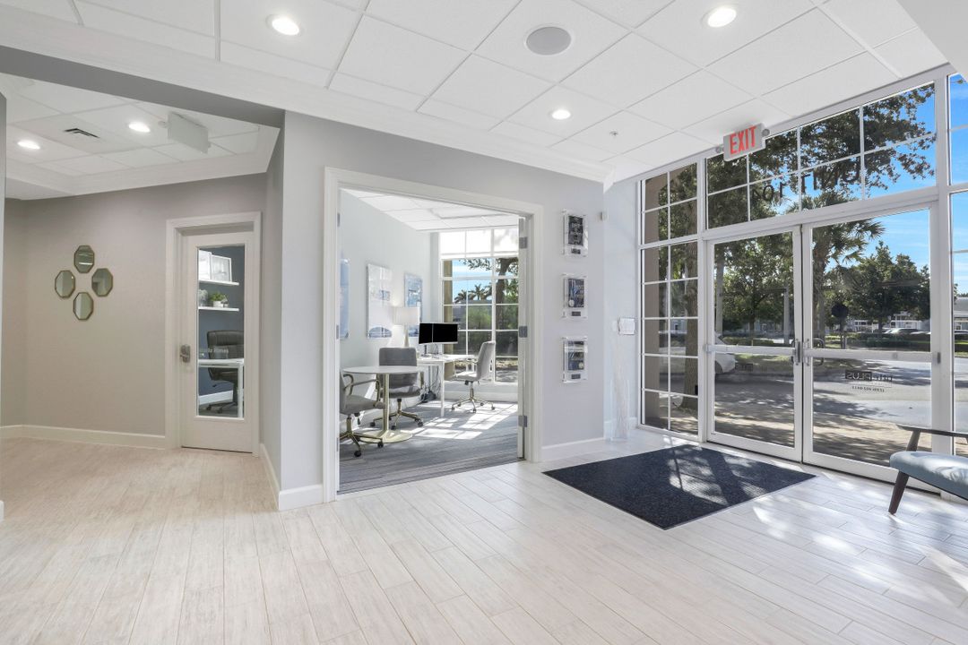 9015 Strada Stell Ct #104, Naples, FL 34109