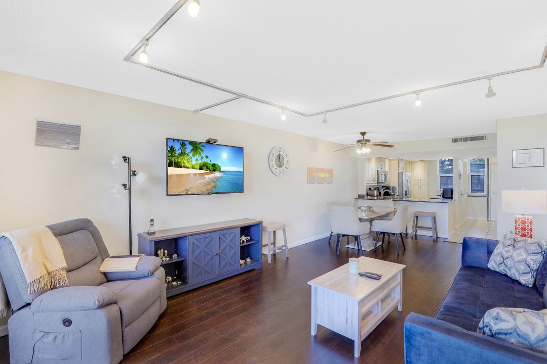 380 Seaview Ct #202, Marco Island, FL 34145