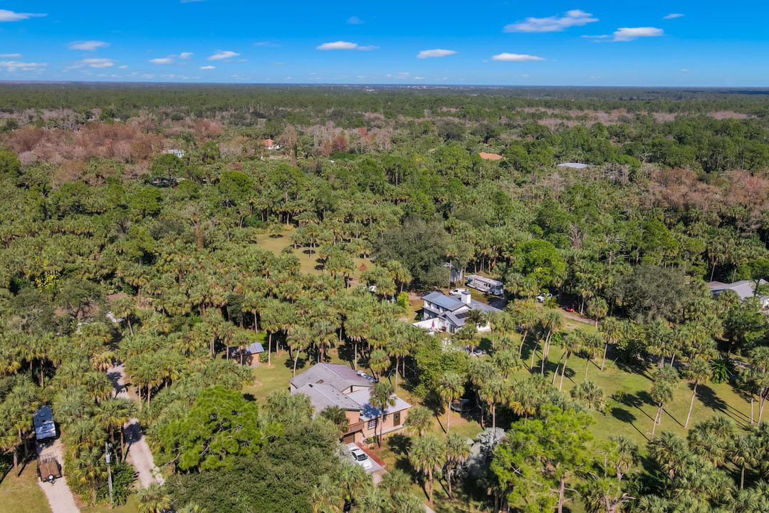 431 12th Ave NW, Naples, FL 34120