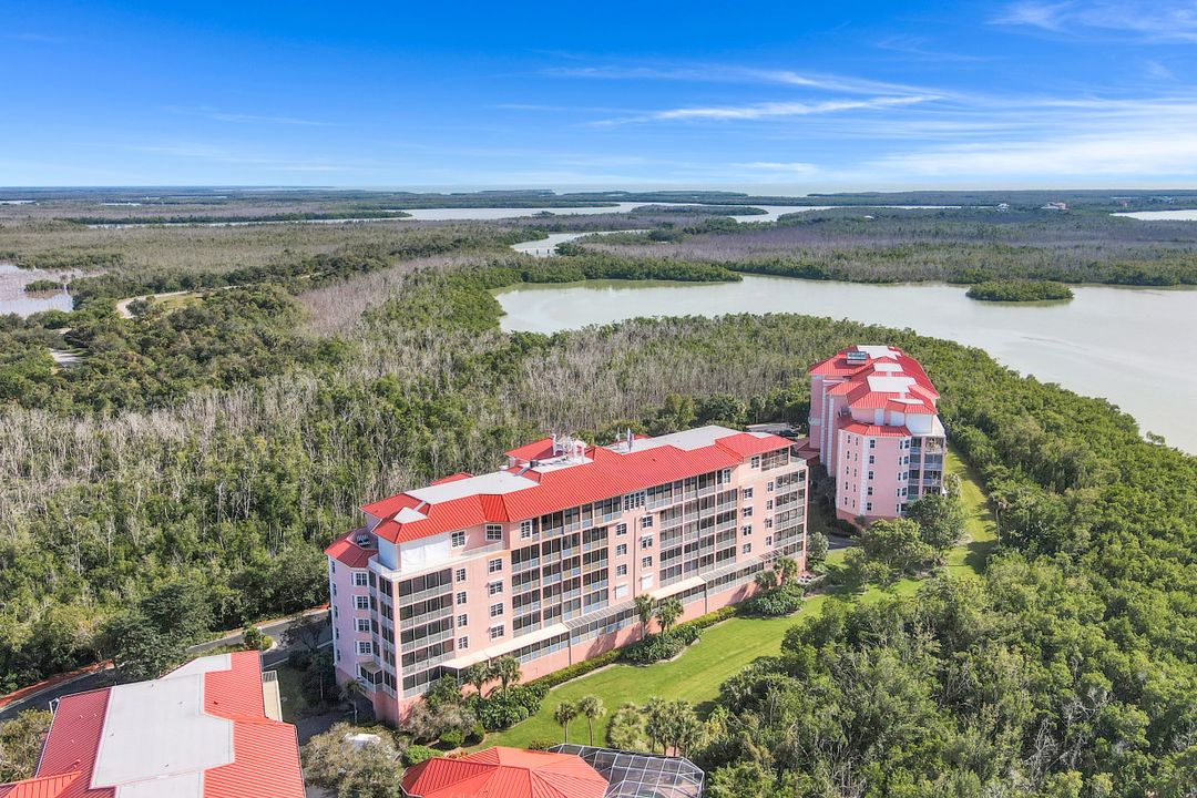 269 Vintage Bay Dr #24, Marco Island, FL 34145