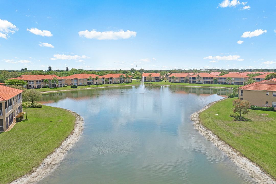 6680 Huntington Lakes Cir #102, Naples, FL 34119