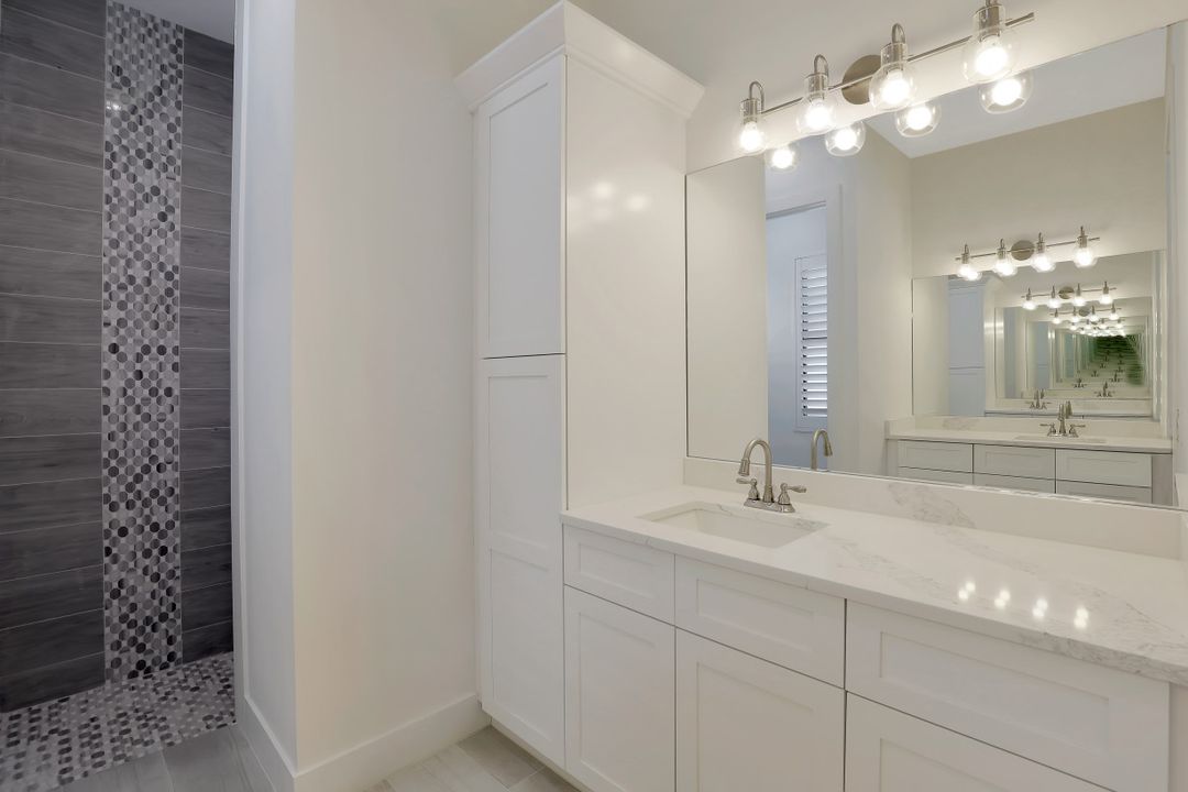 17 Tahiti Rd, Marco Island, FL 34145