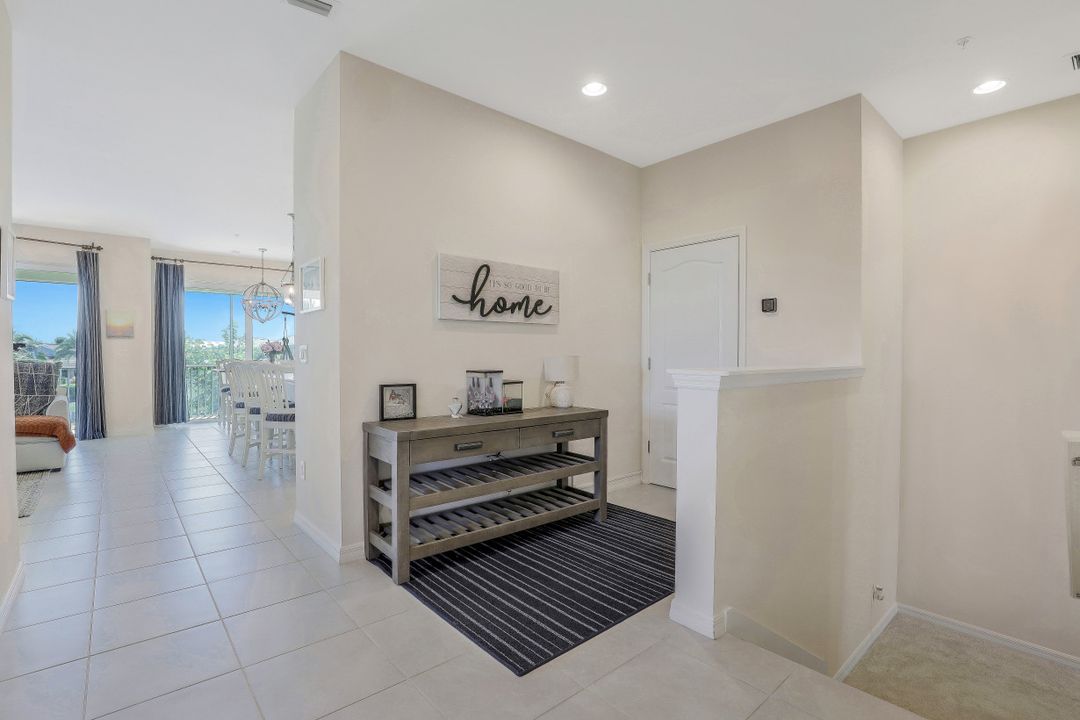2344 Sheen Ln #305, Naples, FL 34120