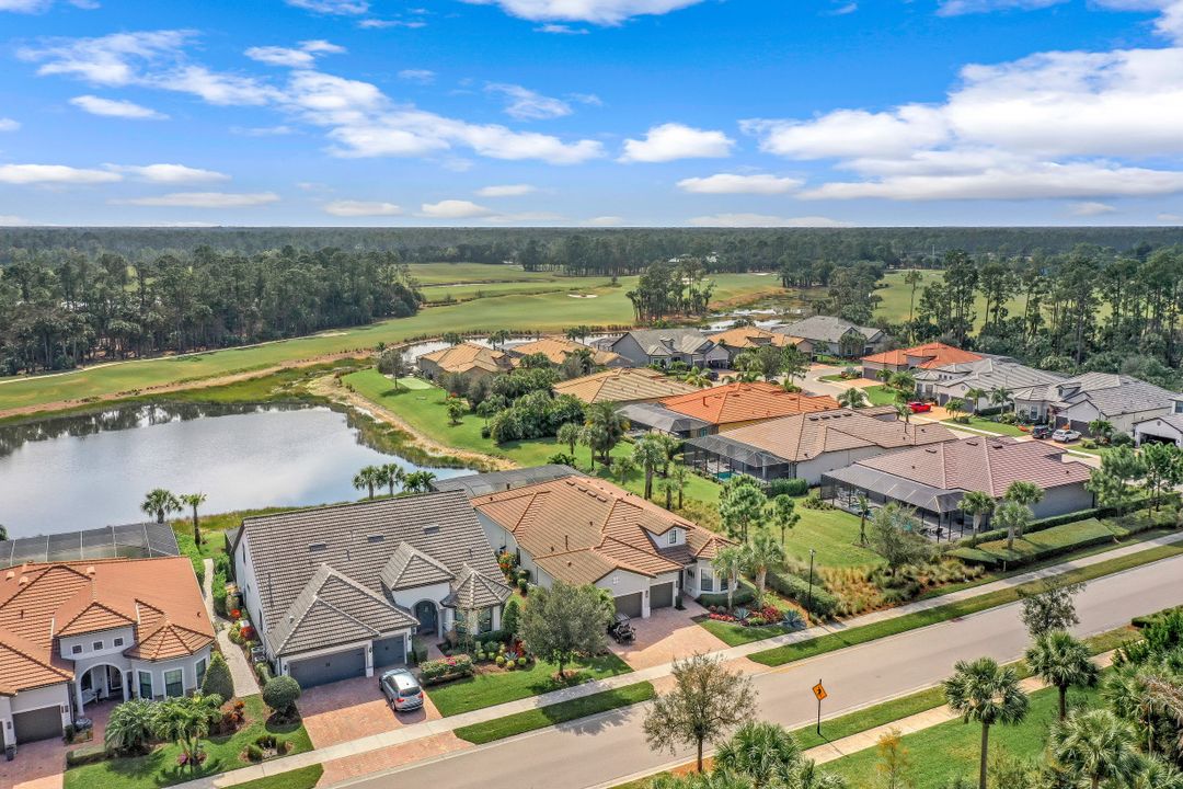 8984 Horned Lark Dr, Naples, FL 34120