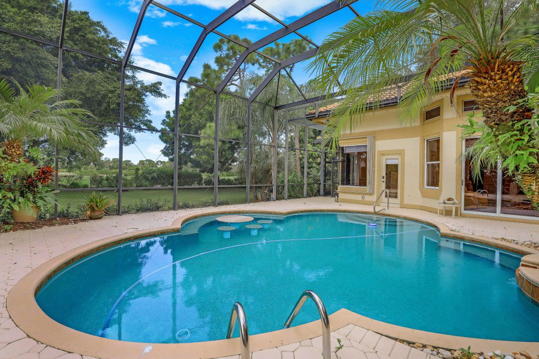 25060 Pennyroyal Dr, Bonita Springs, FL 34134