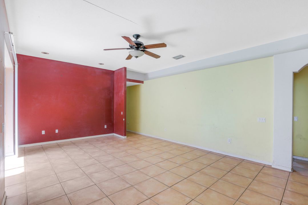 9204 Grand Palm Ct, Riverview, FL 33578