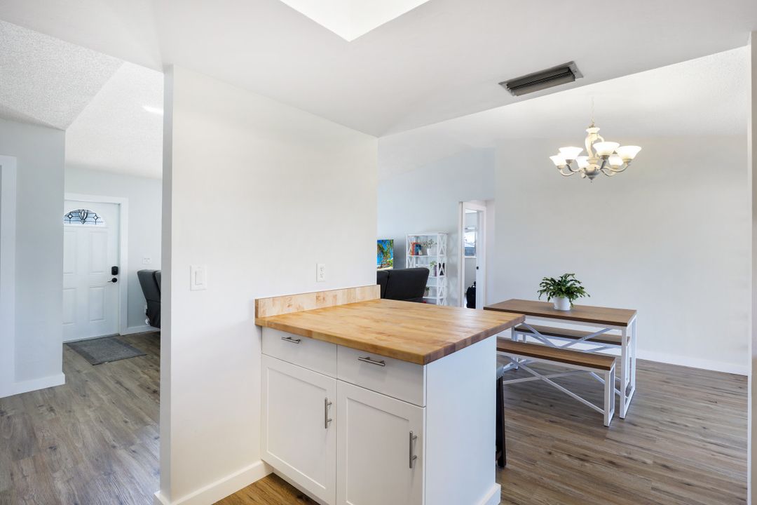 1303 SE 14th Terrace, Cape Coral, FL 33990