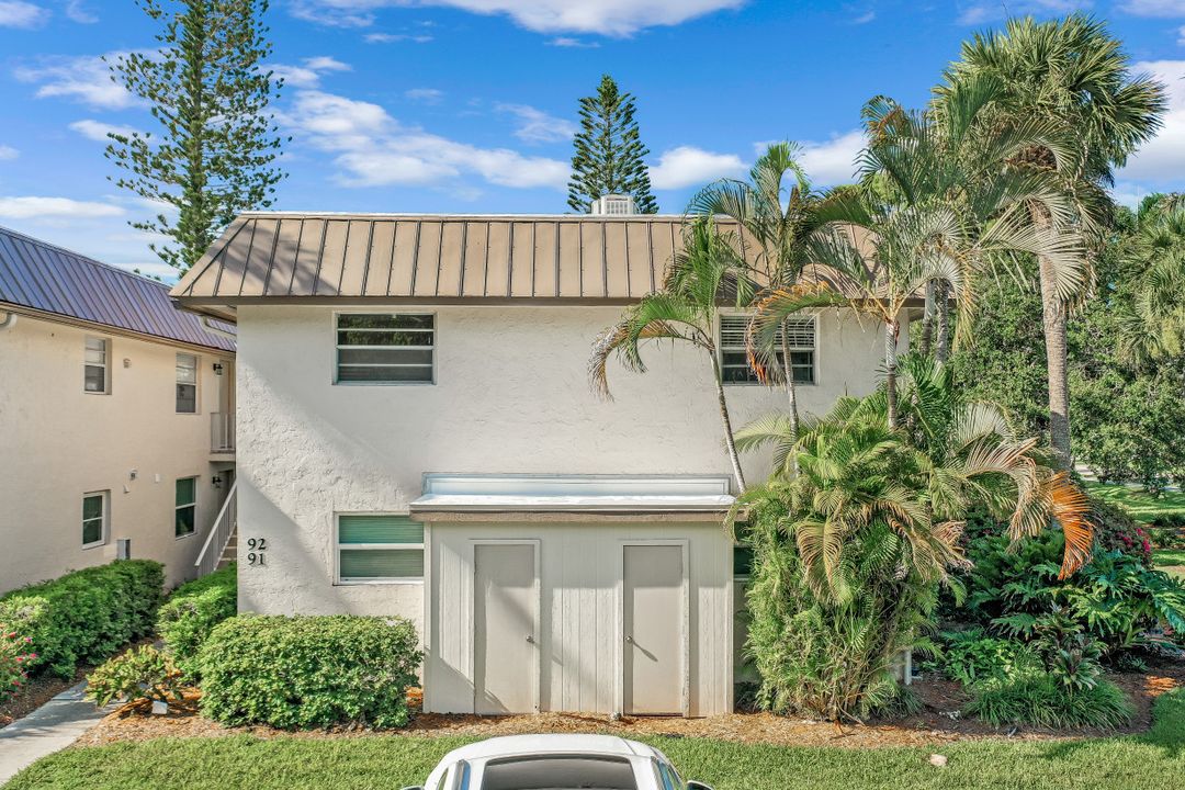 1549 Sandpiper St #92, Naples, FL 34102