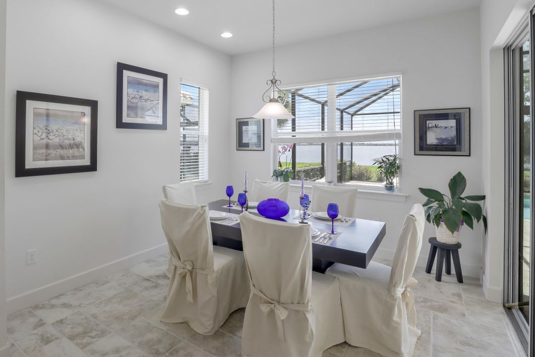 9415 Quarry Dr, Naples, FL 34120