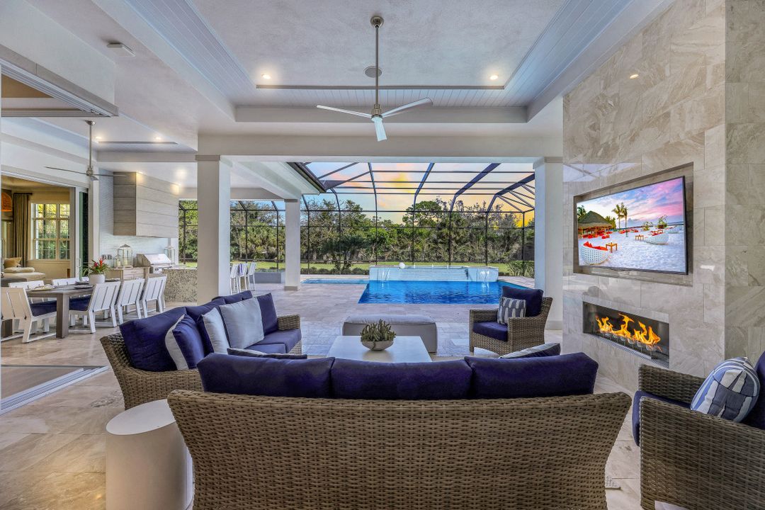 603 West St, Naples, FL 34108