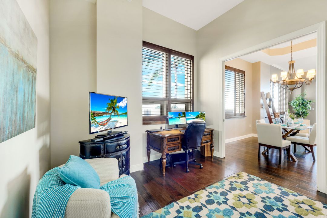 2104 W First St #301, Fort Myers, FL 33901