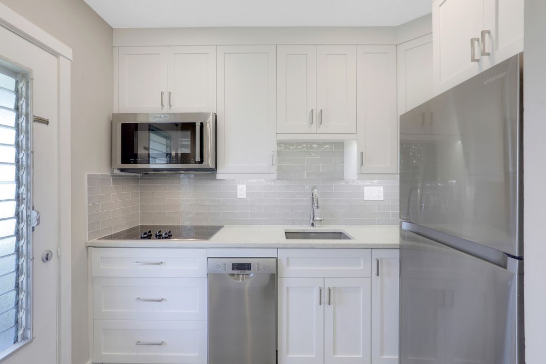 240 N Collier Blvd #E10, Marco Island, FL 34145