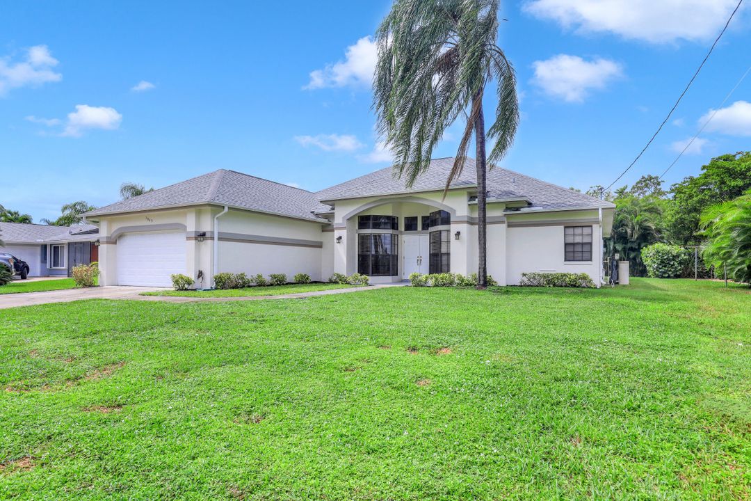 1945 SE 31st Terrace, Cape Coral, FL 33904