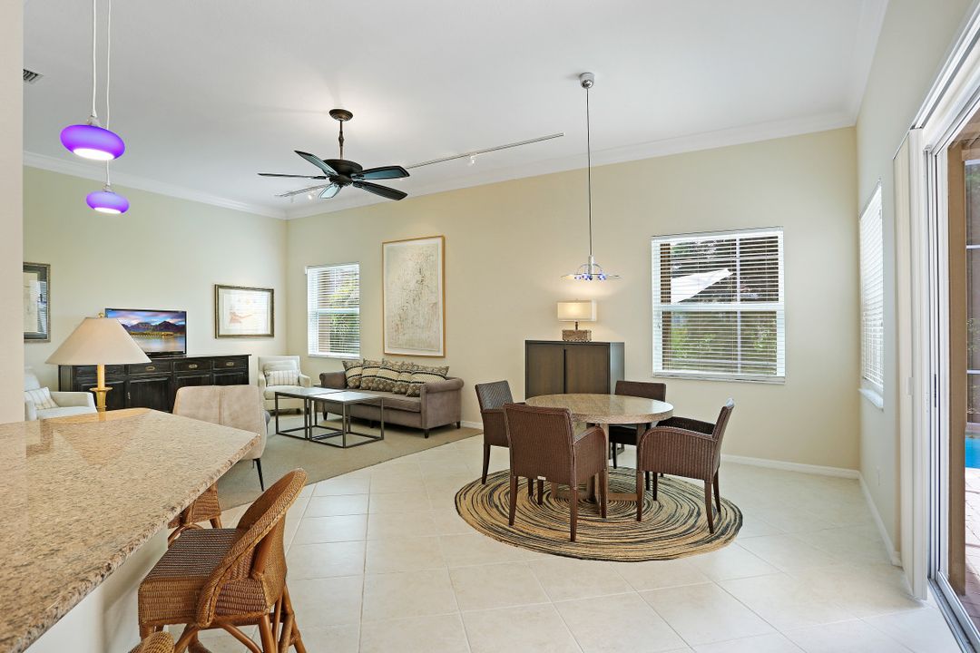 20490 Foxworth Cir, Estero, FL 33928