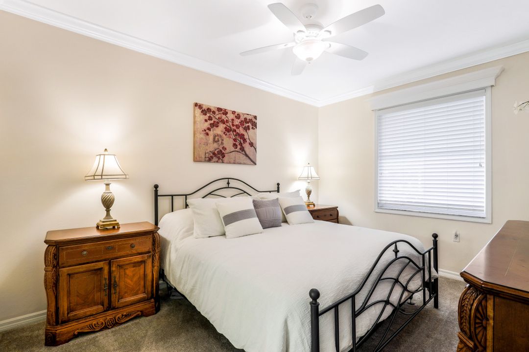 2710 Cypress Trace Cir #3011, Naples, FL 34119