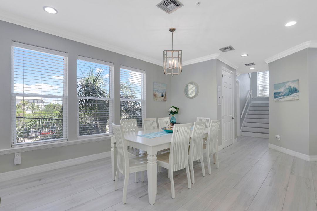 261 Key W Ct, Fort Myers Beach, FL 33931