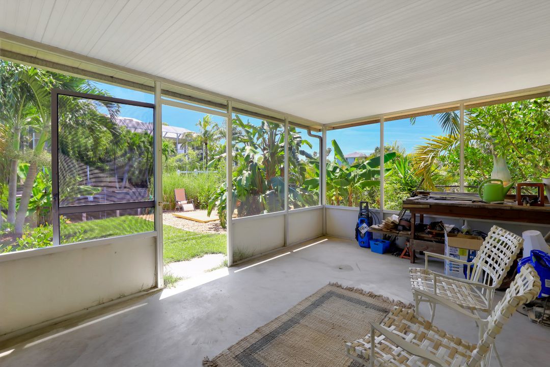 24544 Kingfish St, Bonita Springs, FL 34134