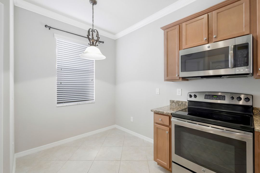 11435 Icarus Cir, Lehigh Acres, FL 33971