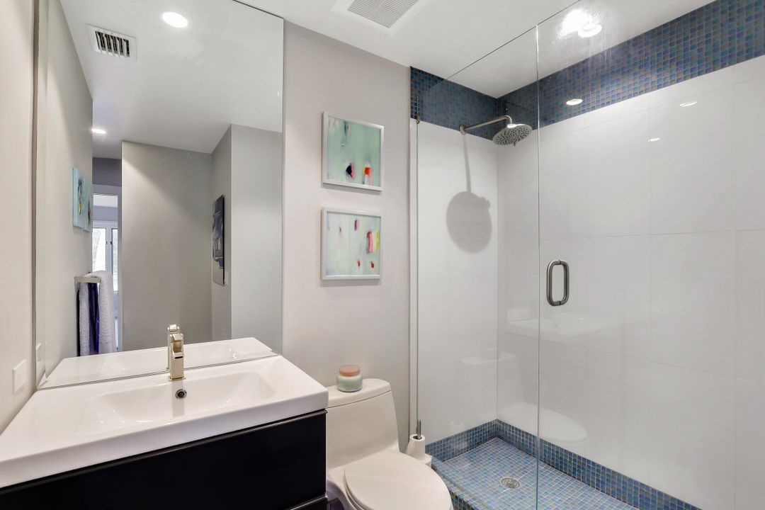 1665 Spoonbill Ln #B, Naples, FL 34105