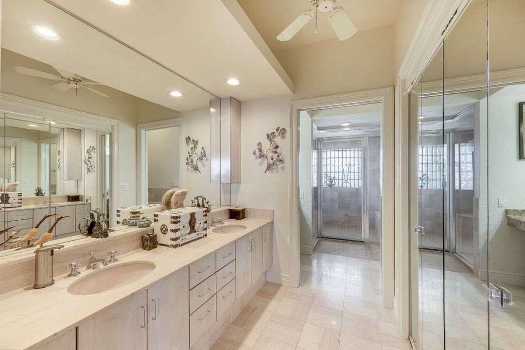 4019 SE 20th Pl #PH, Cape Coral, FL 33904