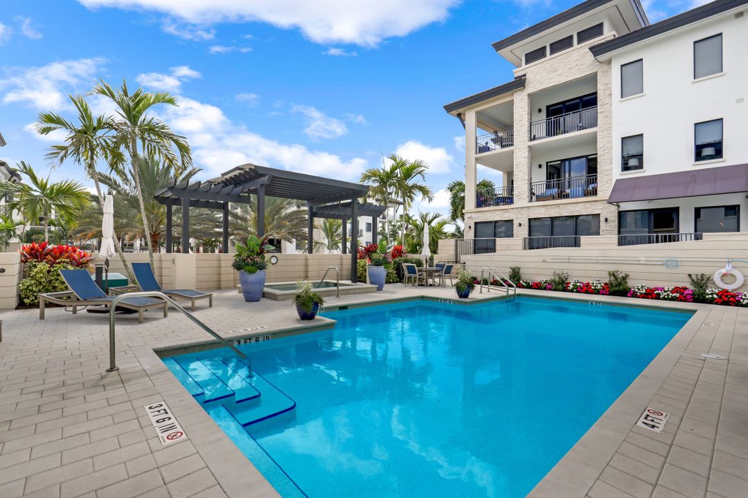 1035 3rd Ave S #203, Naples, FL 34102