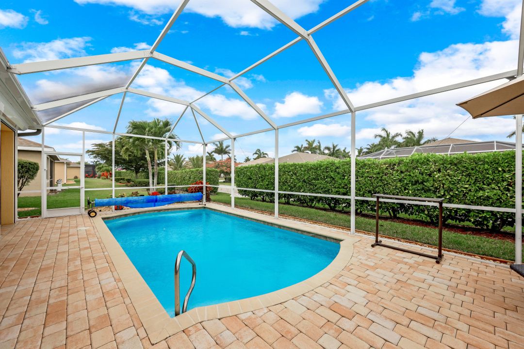 236 Destiny Cir, Cape Coral, FL 33990