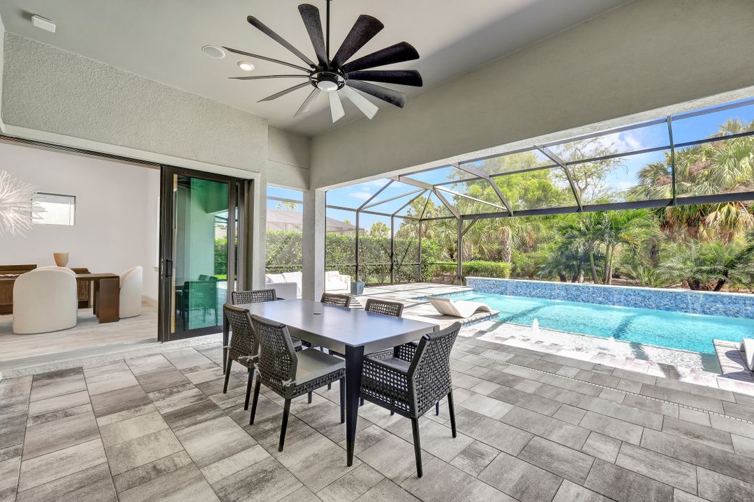 9238 Plover Dr, Naples, FL 34120