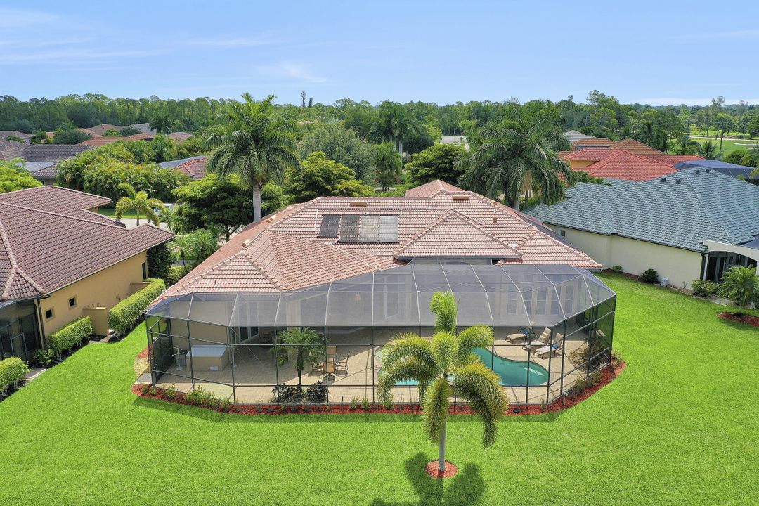 1761 Supreme Ct, Naples, FL 34110