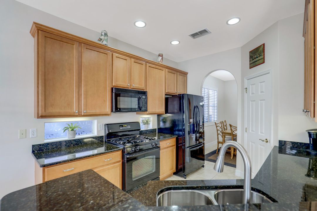 10320 Porto Romano Drive, Miromar Lakes, FL 33913