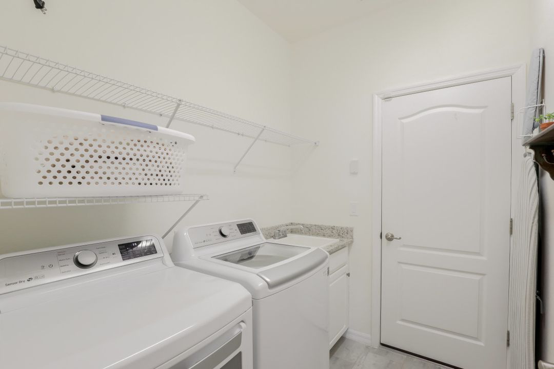 17578 Elkgrove Ln, Estero, FL 33928