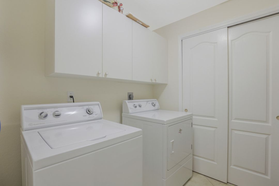 7750 Pebble Creek Cir #105, Naples, FL 34108