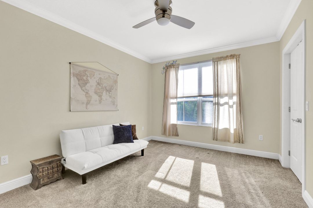 2825 Palm Beach Blvd #519, Fort Myers, FL 33916