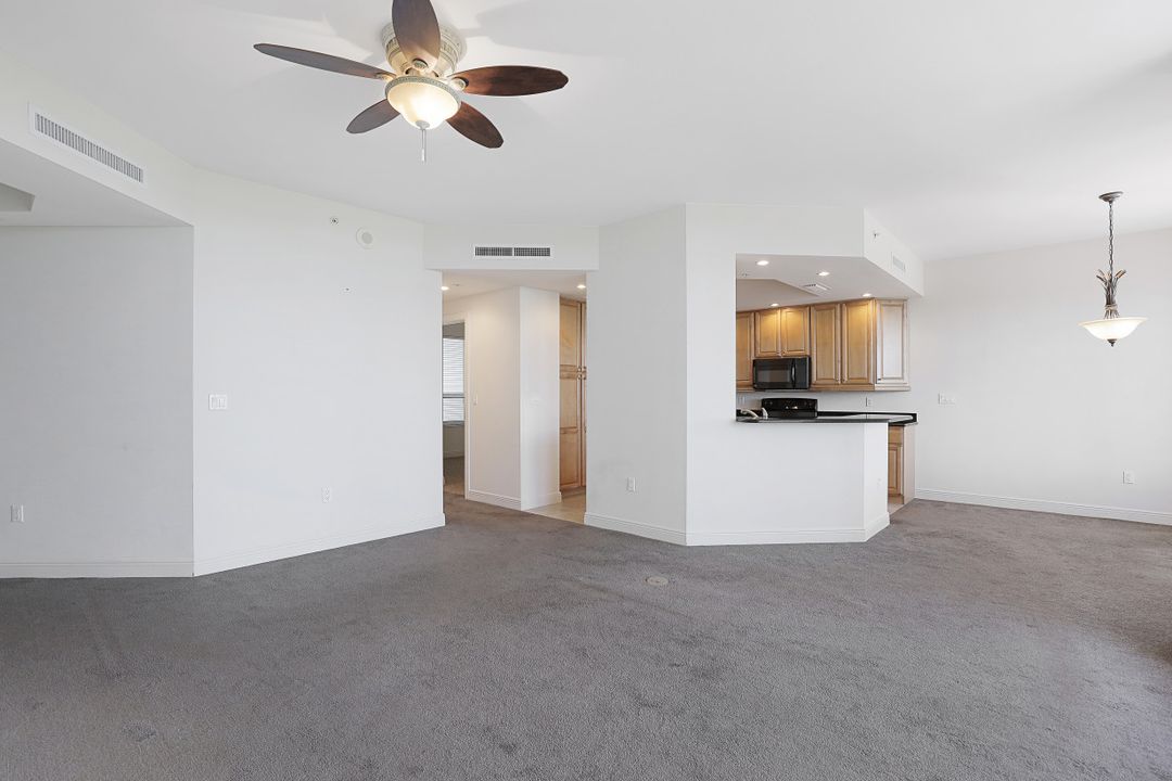 4182 Bay Beach Ln #743, Fort Myers Beach, FL 33931