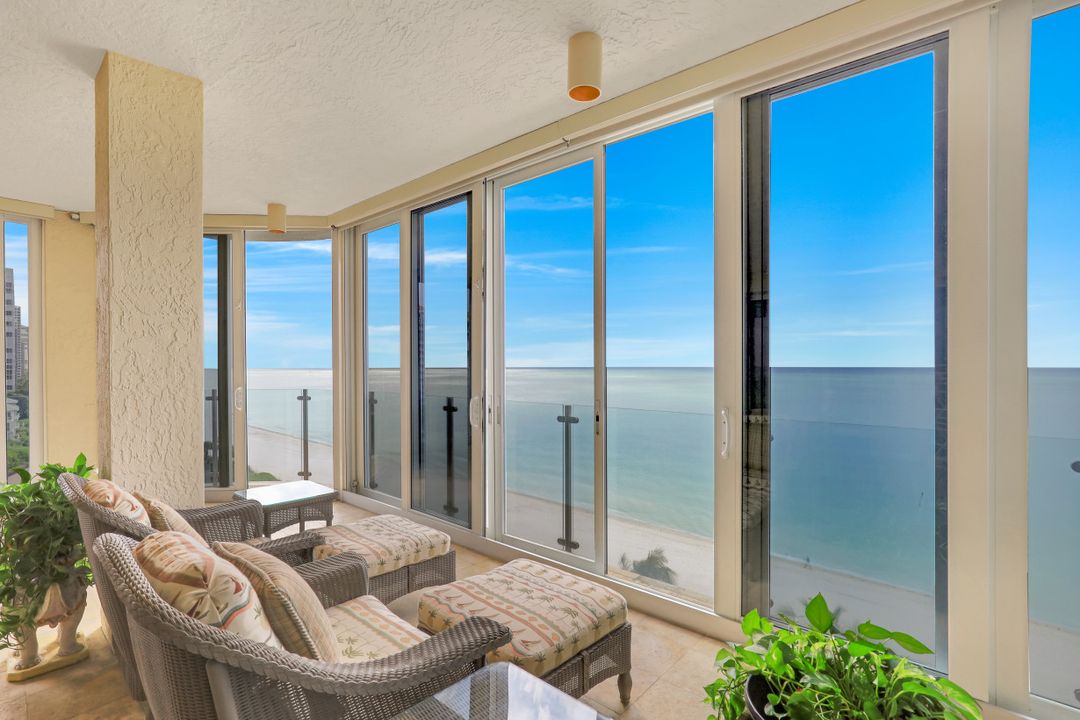 10 Seagate Dr #6S, Naples, FL 34103