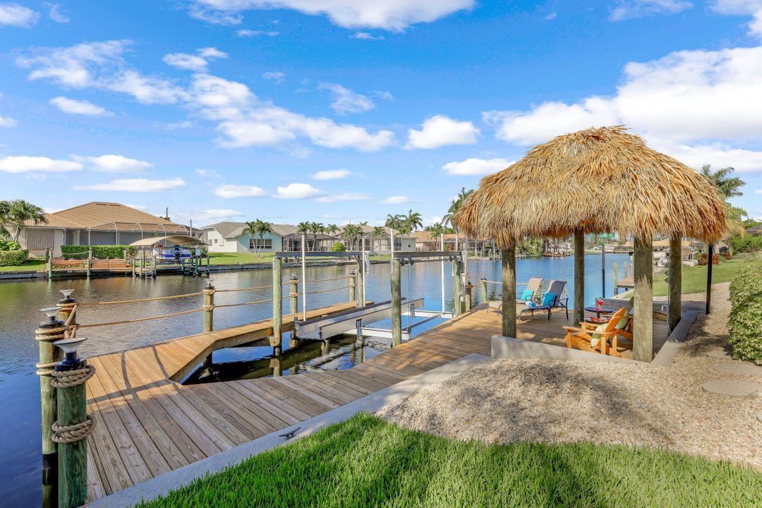 2700 SW 36th Ln, Cape Coral, FL 33914