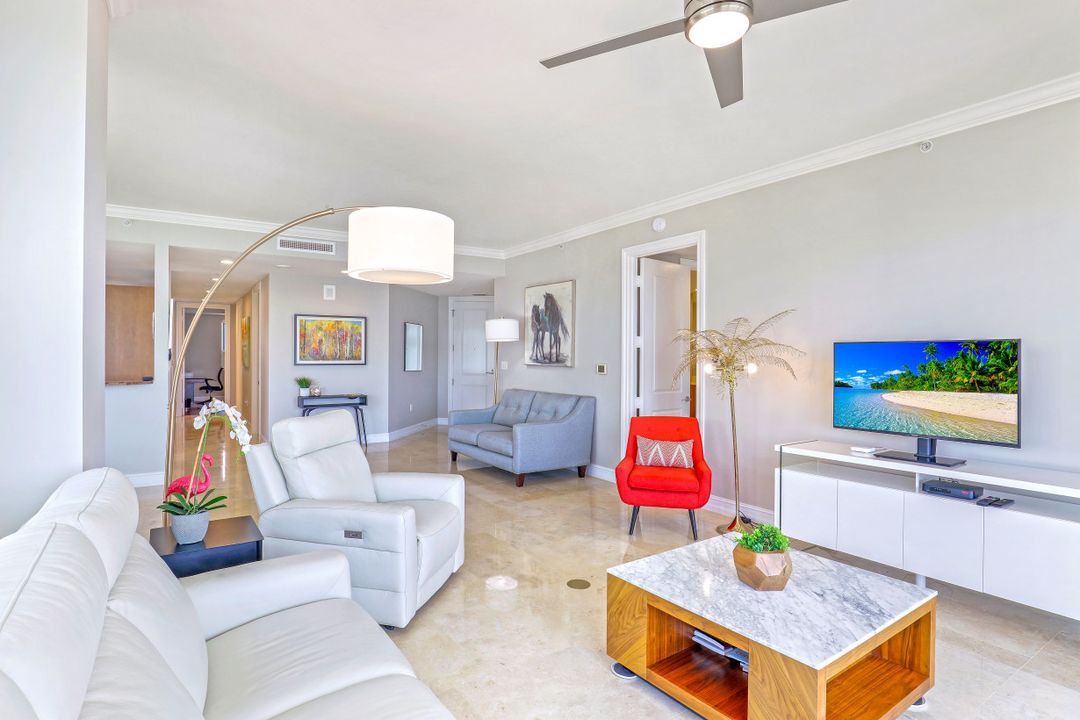 4951 Bonita Bay Blvd #2205, Bonita Springs, FL 34134