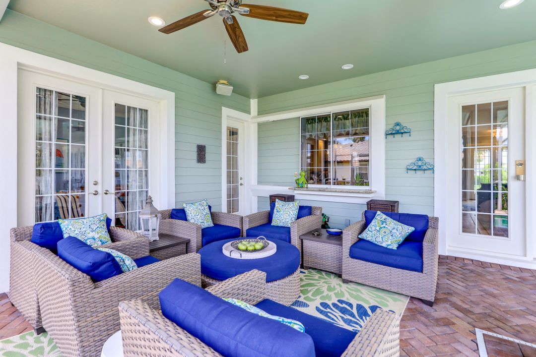 1767 Hummingbird Ct, Marco Island, FL 34145