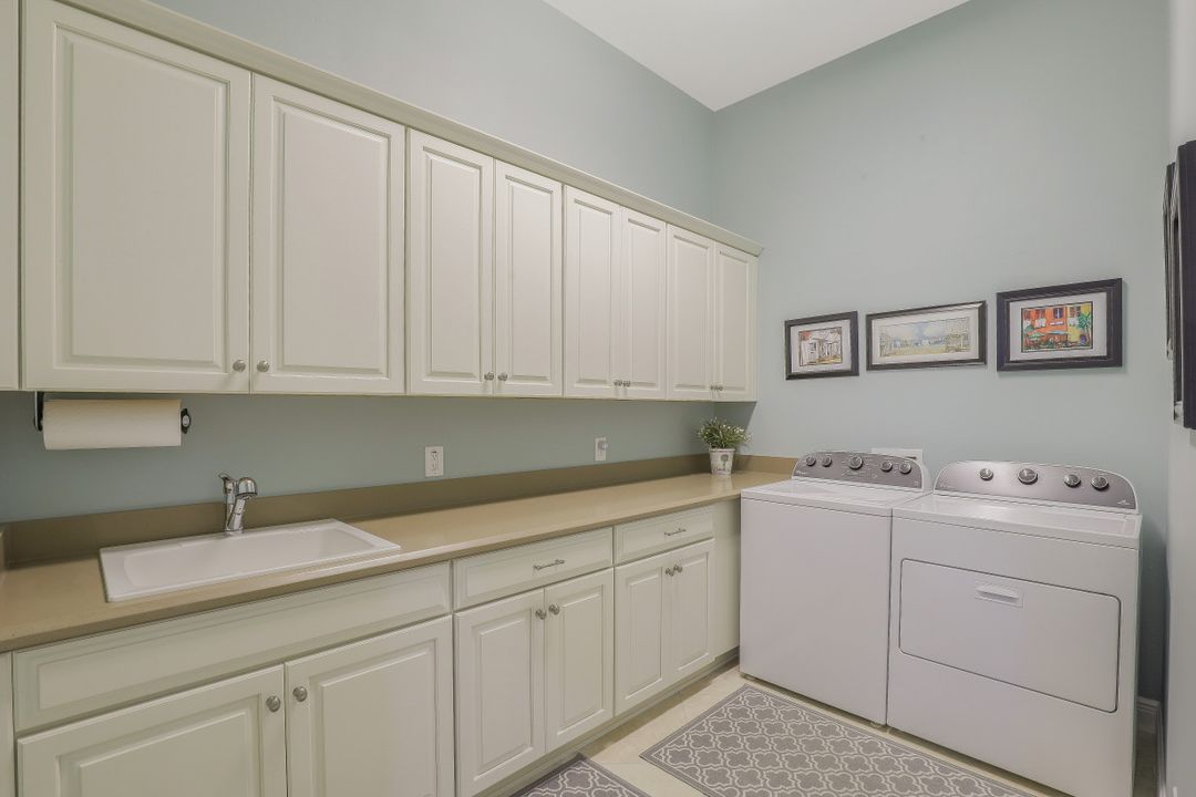 18600 Cypress Haven Dr, Fort Myers, FL 33908